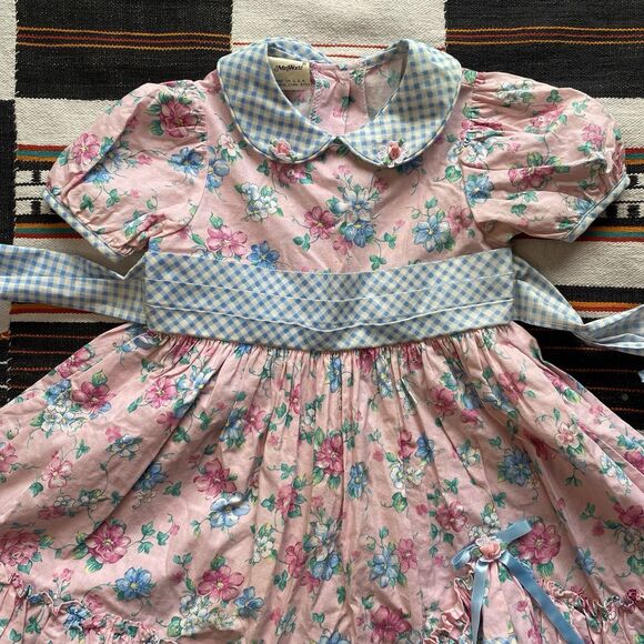 Vintage Mini World Ruffled Floral Dress. USA. 100% Cotton. Size 4T. Rare. - Picture 11 of 16